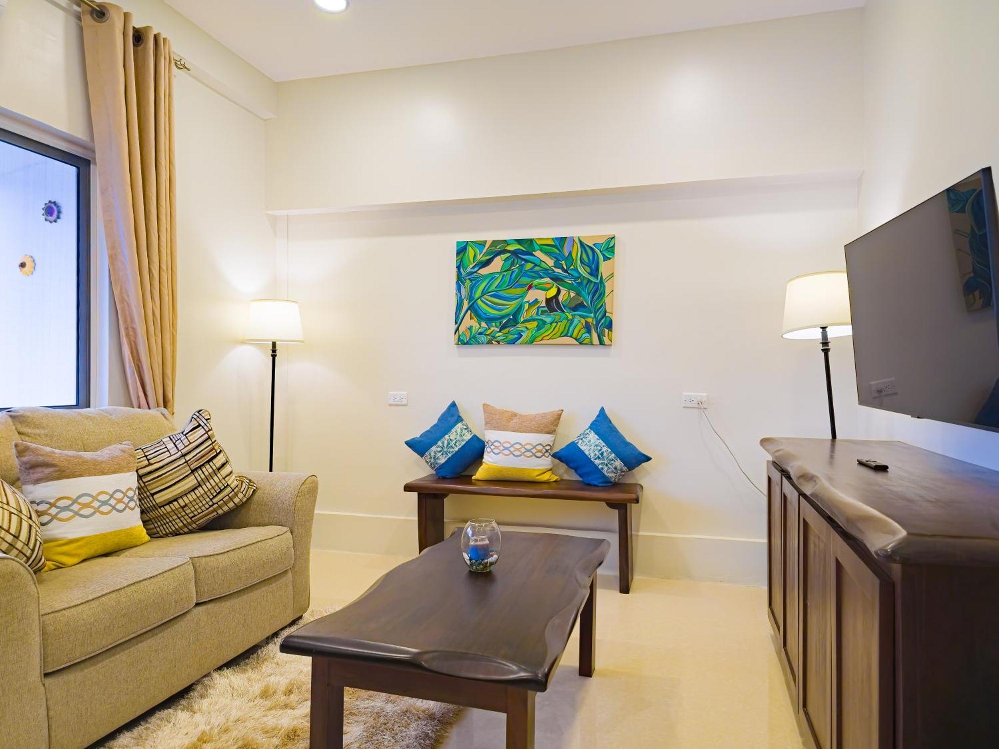 Louis' Apartments Placencia 외부 사진