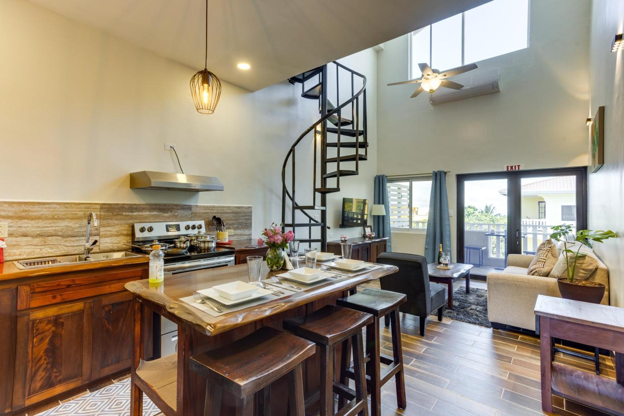 Louis' Apartments Placencia 외부 사진