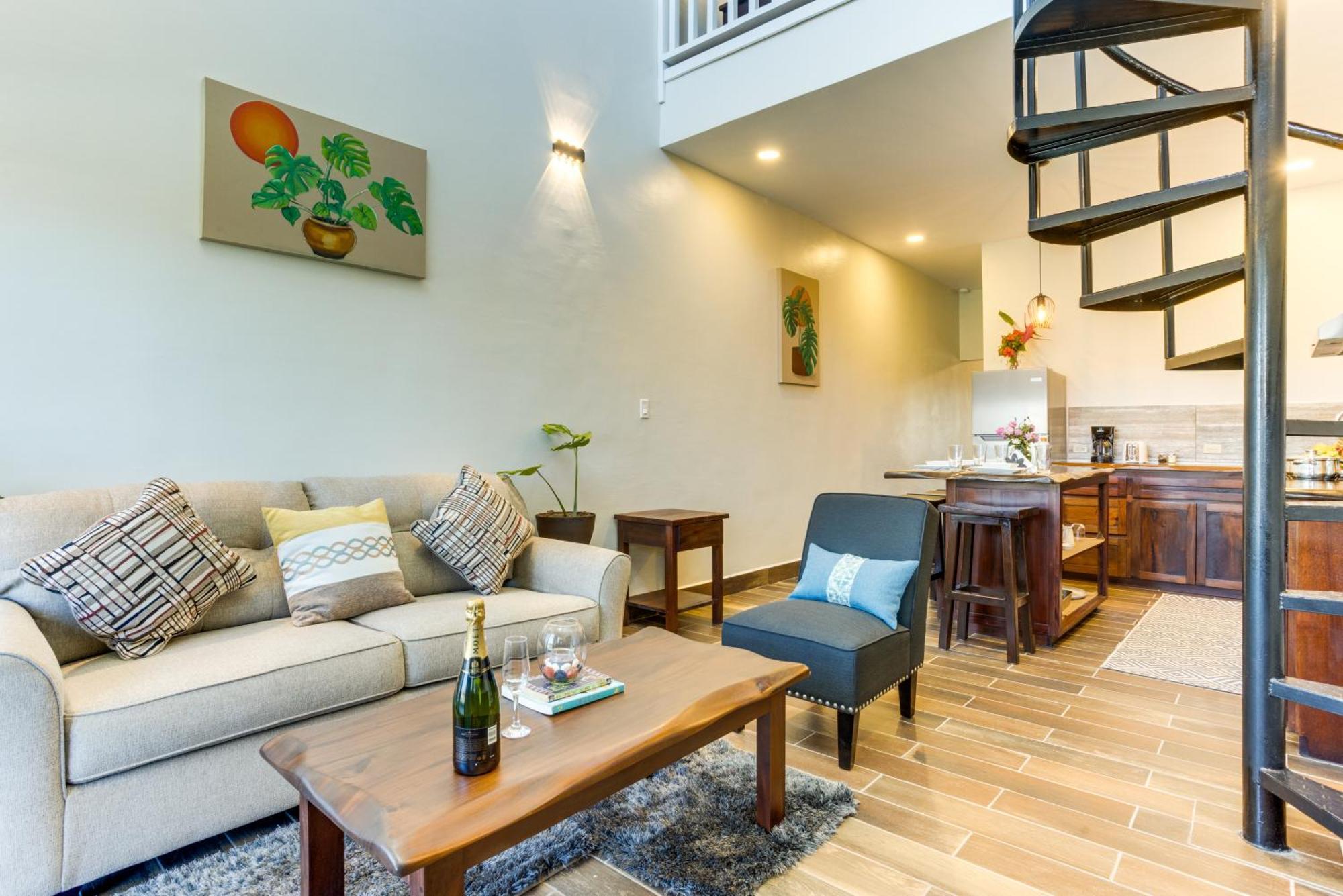 Louis' Apartments Placencia 외부 사진