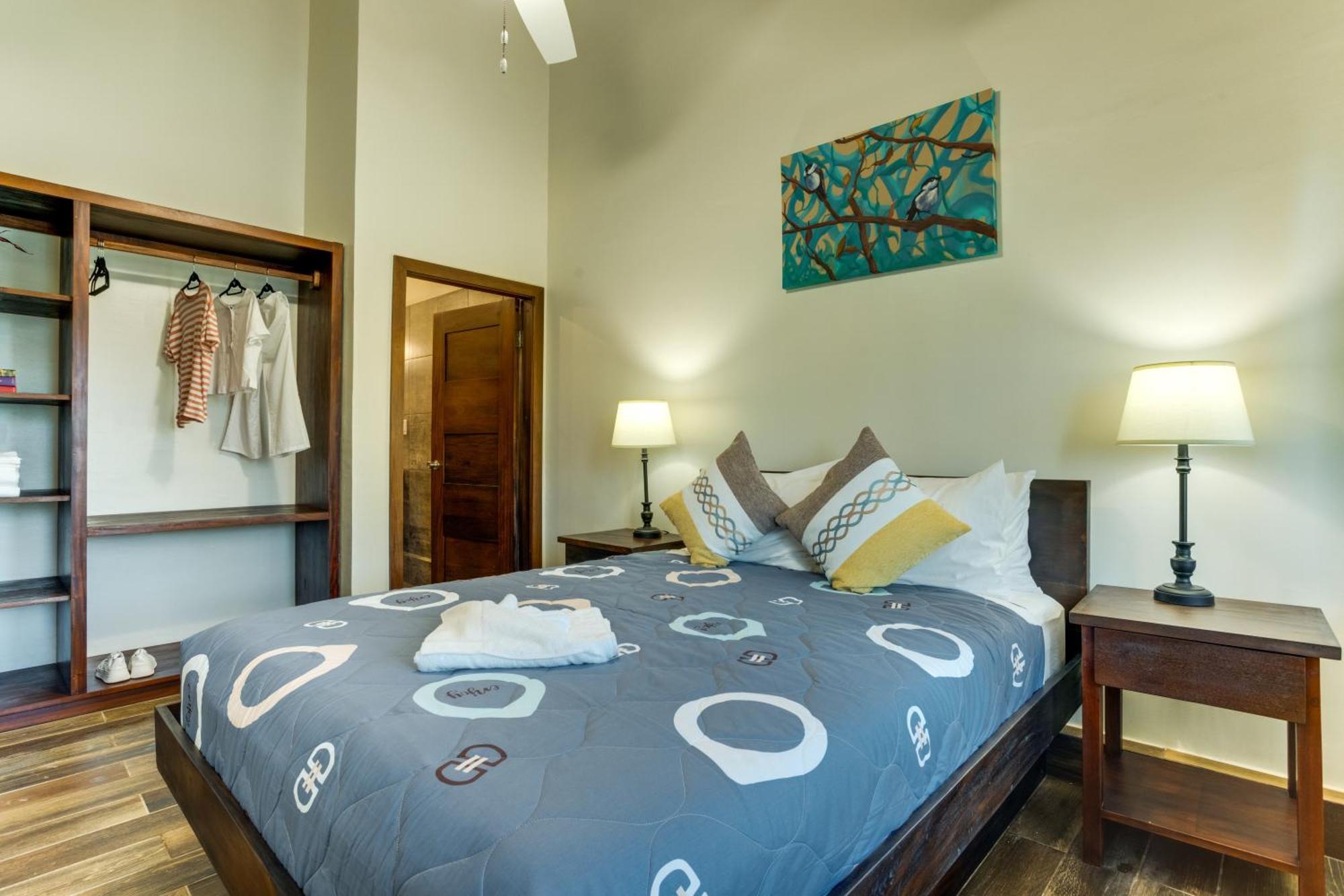 Louis' Apartments Placencia 외부 사진